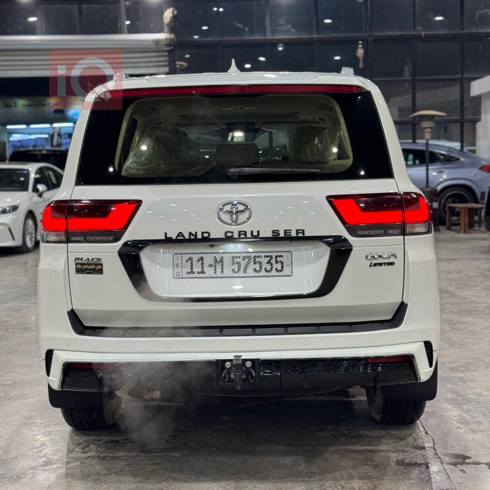 تويوتا لاندكروزر